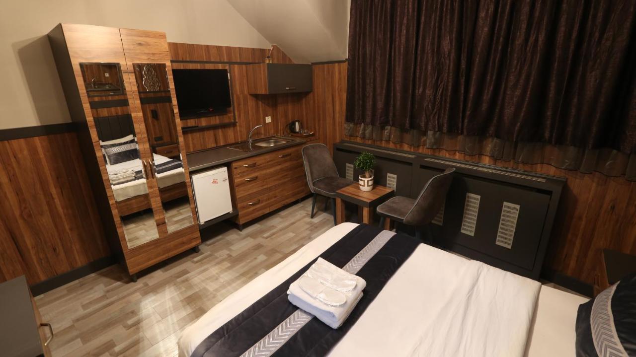 La Serena Hotel & Suites Истанбул Екстериор снимка