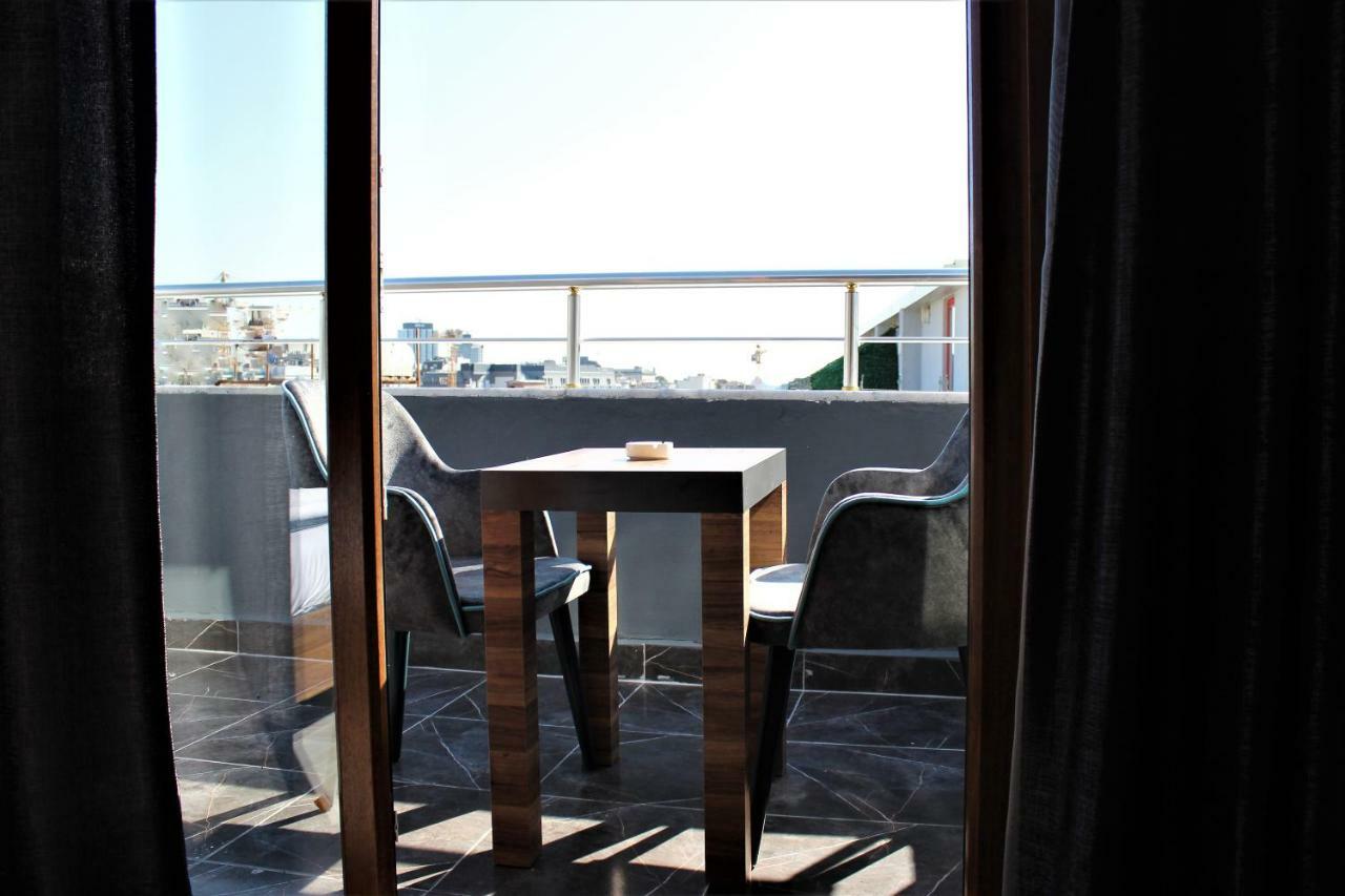 La Serena Hotel & Suites Истанбул Екстериор снимка